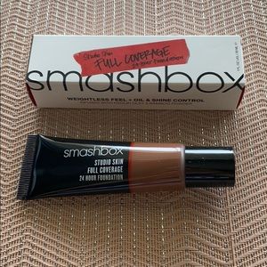 Smash box foundation
